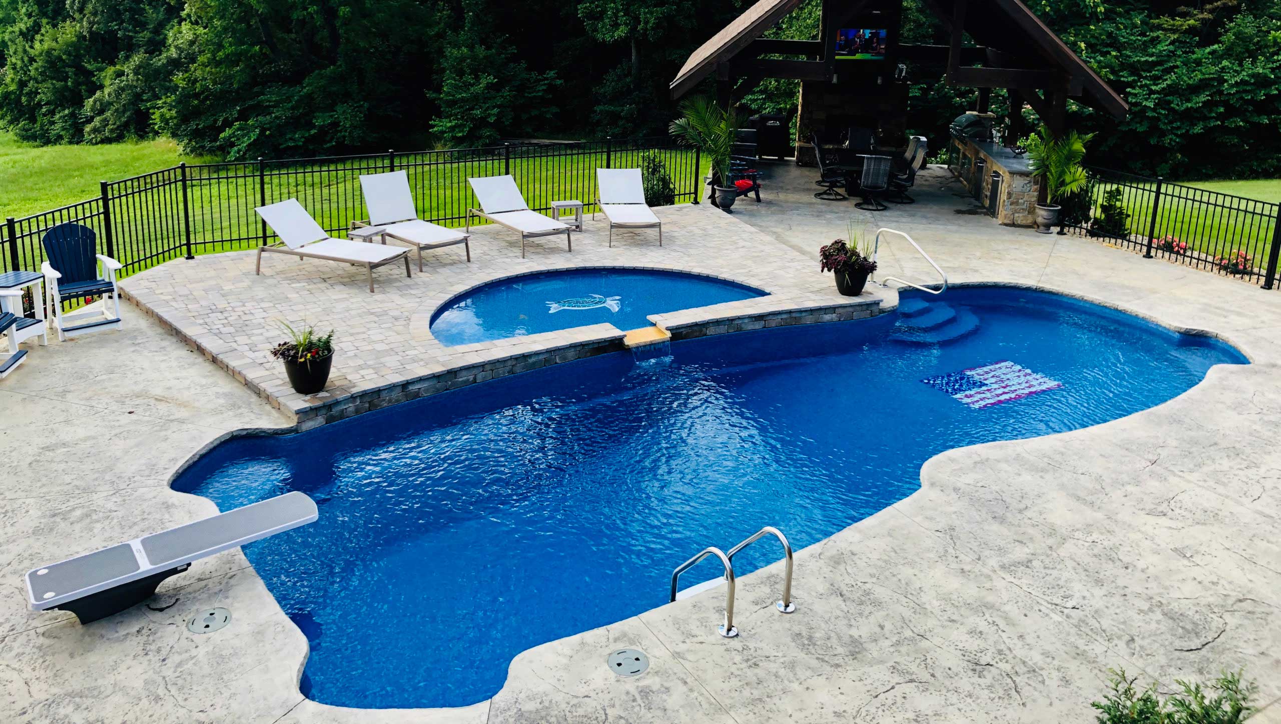 Custom Fiberglass Pool Tiles & Mosaics